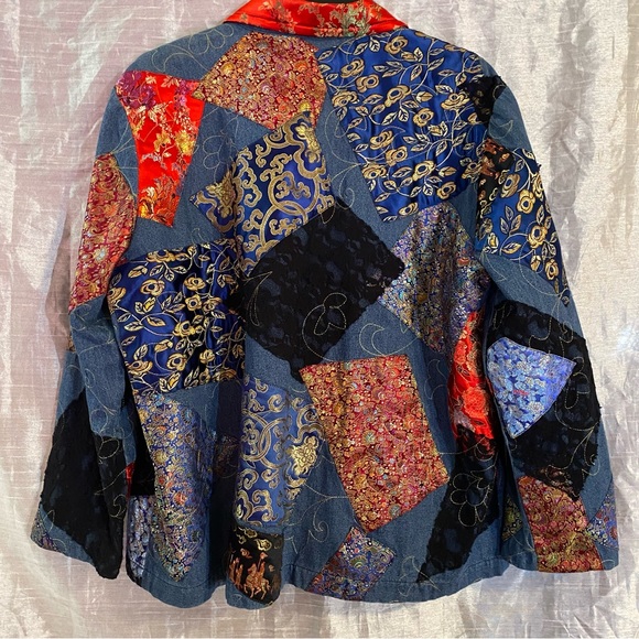 Chico’s Design SZ 3,(XL) embroidered/embellished denim jacket, GUC great piece - Picture 9 of 11